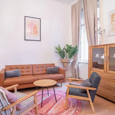 Old Town Apartment